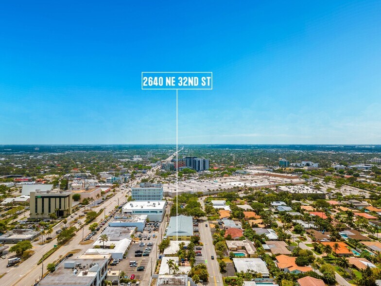 More Photos Of 2648 NE 32nd St, Fort Lauderdale Hotel For Sale