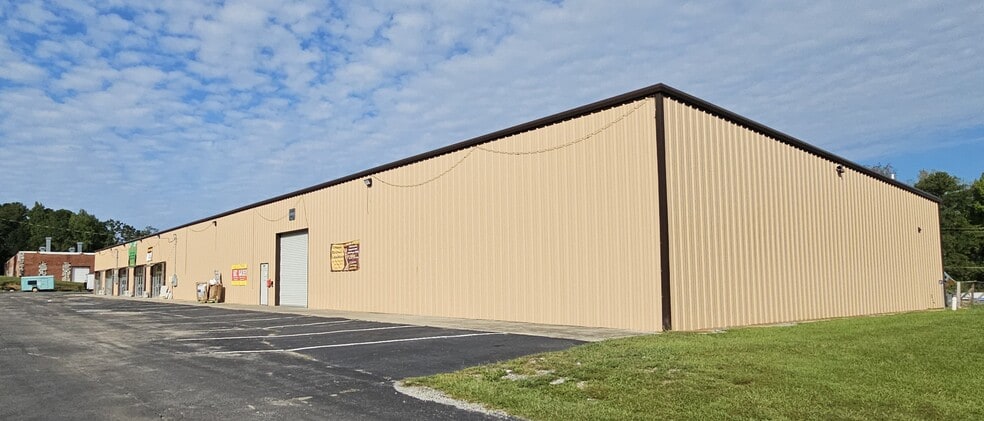 More Photos Of 2485 Lithonia Industrial Blvd, Lithonia Warehouse For Sale