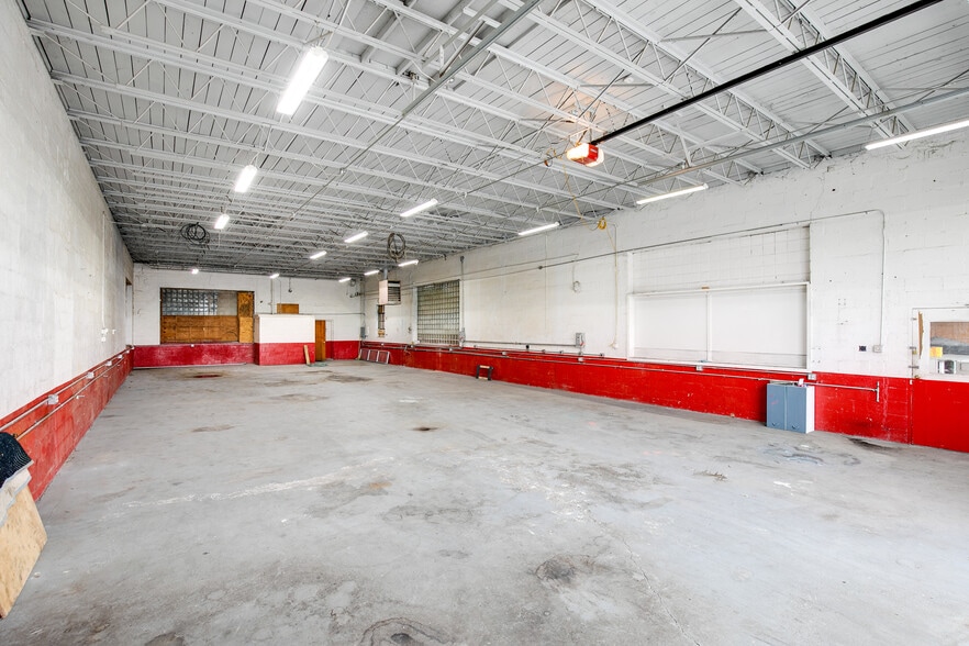 More Photos Of 207 Poythress Street, Hopewell Storefront Retail Office For Lease