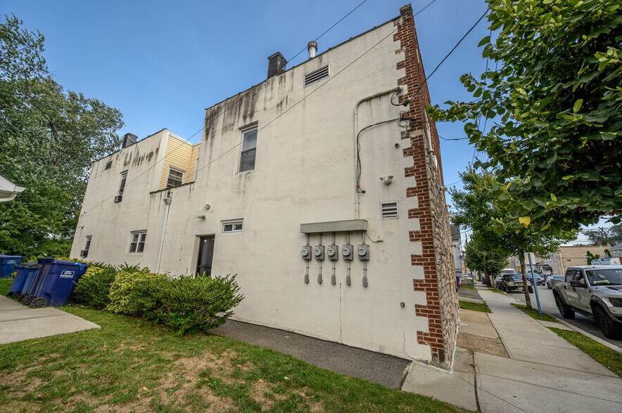More Photos Of 200 Central Ave, Hackensack Storefront Retail Residential For Sale