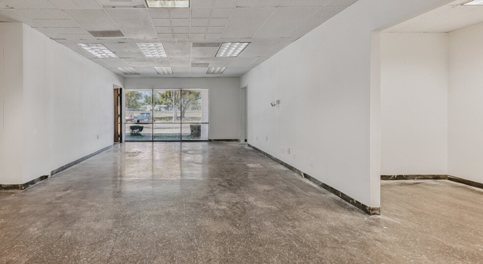 More Photos Of 1001 S Sherman St, Richardson Coworking Space