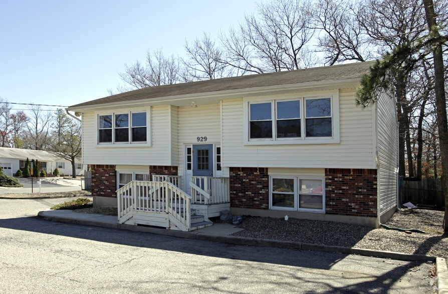 More Photos Of 929 Lacey Rd, Forked River Office For Sale