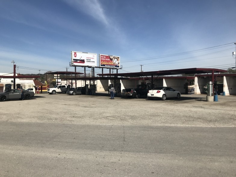 More Photos Of 1733 Bandera Rd, San Antonio Carwash For Sale