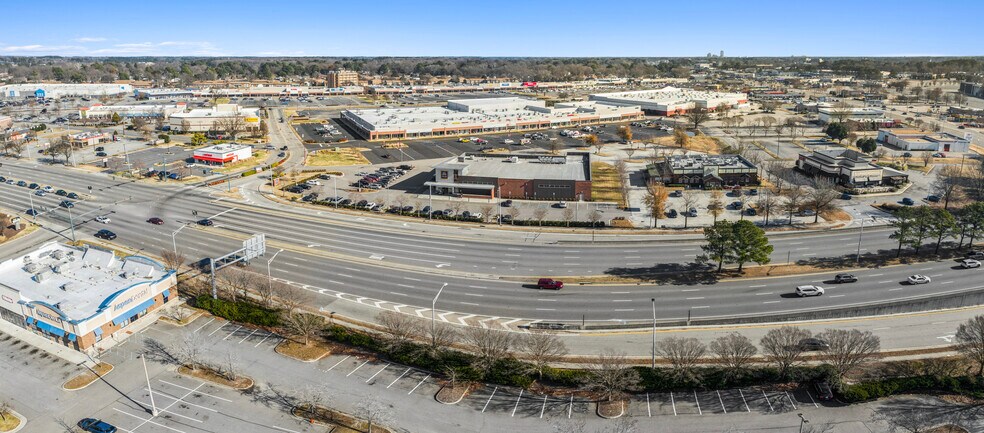 More Photos Of 5900 E Virginia Beach Blvd, Norfolk Unknown For Lease