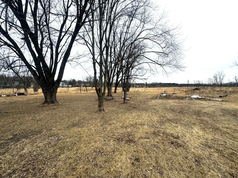 More Photos Of 106 Main St, Montello Land For Sale