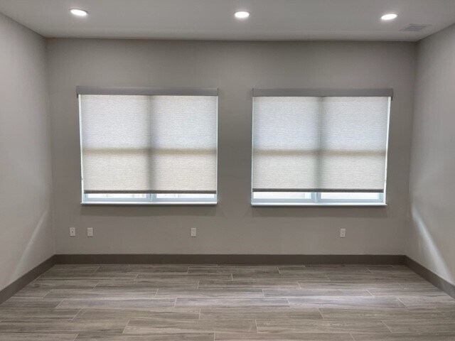 More Photos Of 18711 Dale Mabry, Lutz Office For Sale