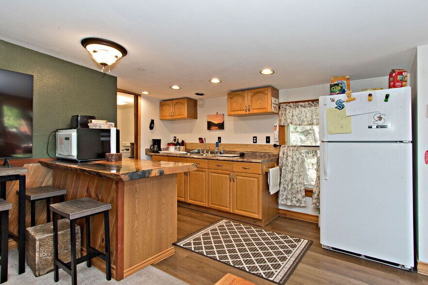 More Photos Of 18431 Hwy 410, Naches Restaurant For Sale