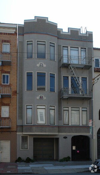More Photos Of 3324 Broderick St, San Francisco Multifamily For Sale