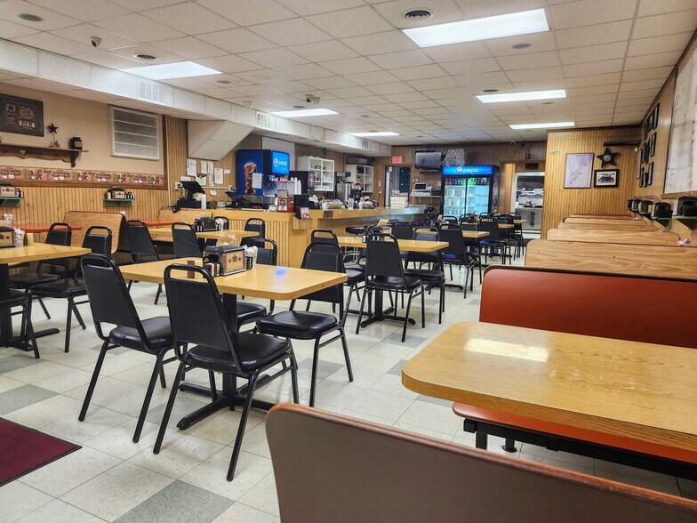 More Photos Of 800 3rd St, Moundsville Restaurant For Sale