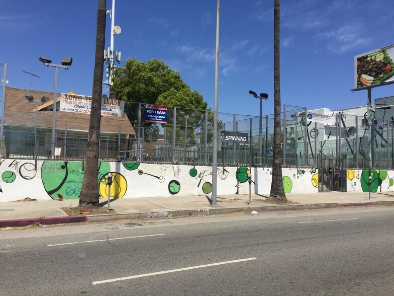 More Photos Of 5115 W Sunset Blvd, Los Angeles Storefront For Lease