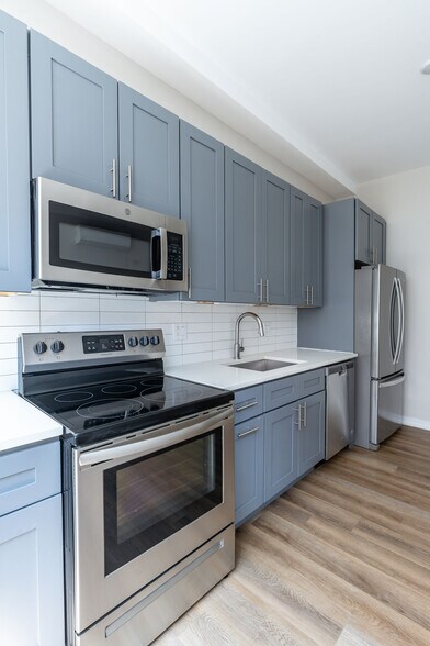 More Photos Of 2616 W Girard Ave, Philadelphia Apartments For Sale