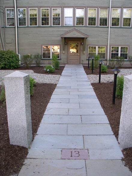 More Photos Of 13 Water St, Holliston Office For Lease