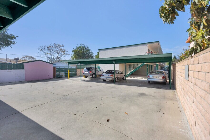 More Photos Of 6522 Bear Ave, Bell Apartments For Sale