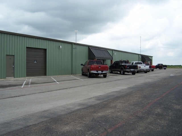 Primary Photo Of 909 N Nolan River Rd, Cleburne Warehouse For Lease