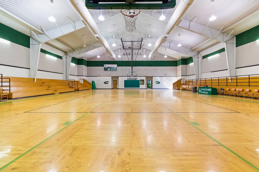 More Photos Of 214 N School St, Winfield Light Distribution For Sale