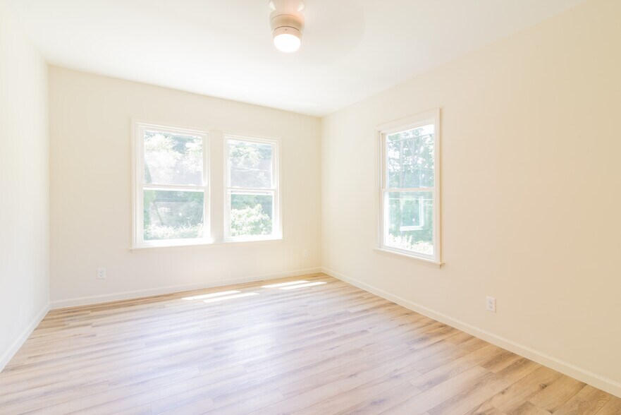 More Photos Of 506 E Marion St, Shelby Apartments For Sale