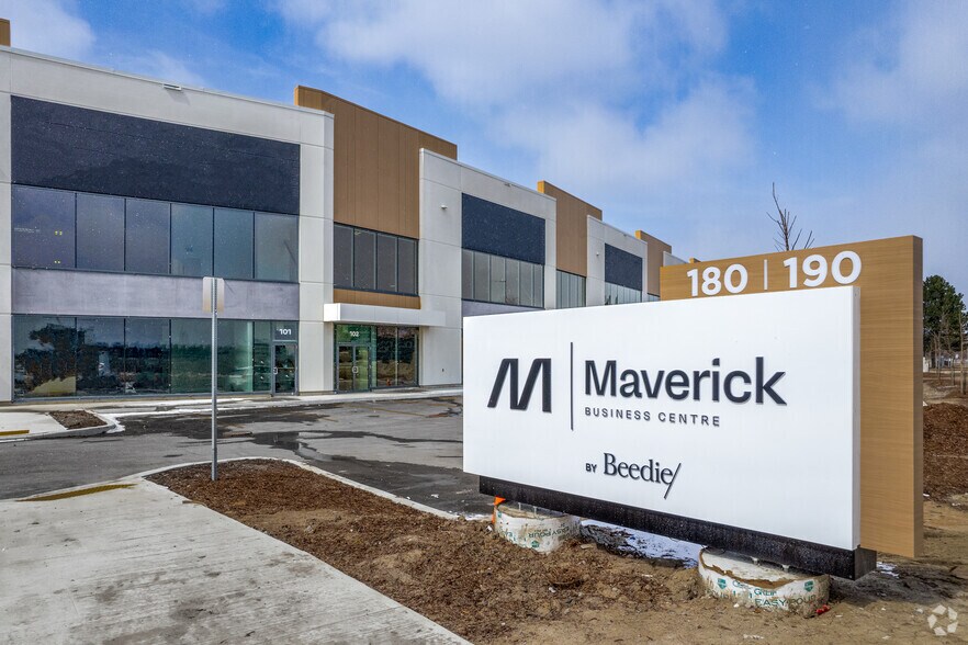 More Photos Of 180-190 Allstate Pky, Markham Distribution For Sale