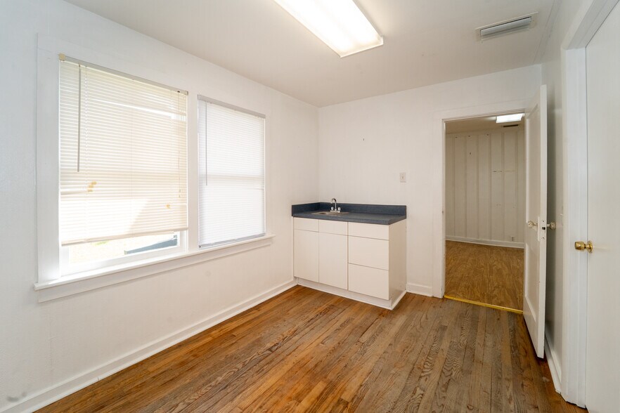 More Photos Of 2505 Old Moultrie Rd, Saint Augustine Office For Sale