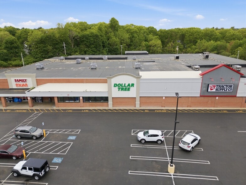 Primary Photo Of 800 S Franklin St, Holbrook Freestanding For Lease