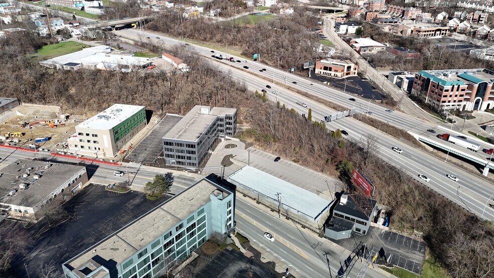 More Photos Of 2060 Reading Rd, Cincinnati Office For Sale