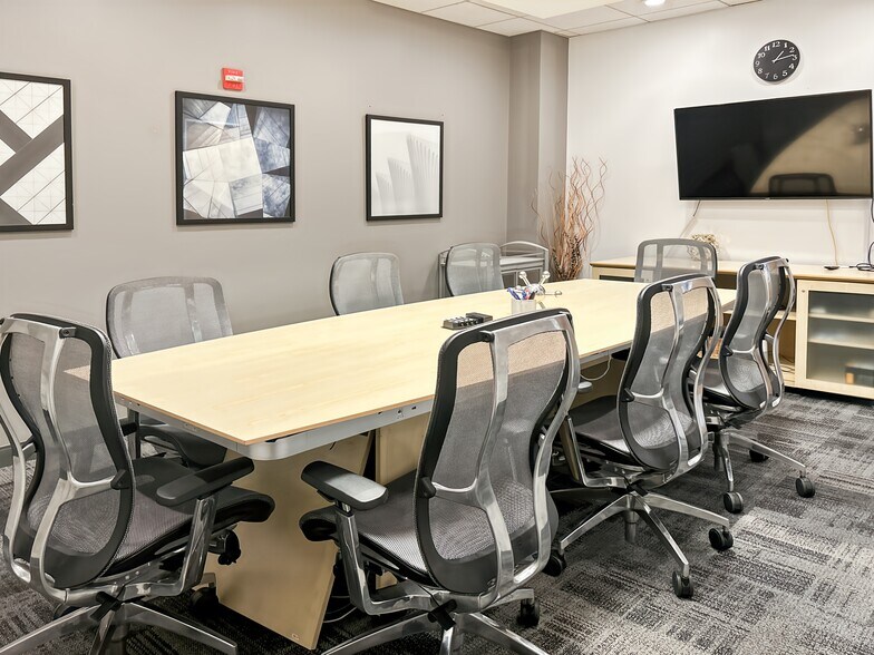Primary Photo Of 200-228 Hamilton Ave, Palo Alto Coworking Space