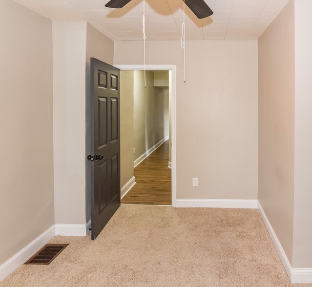 More Photos Of 15 Sollers Point Rd, Dundalk Multifamily For Sale