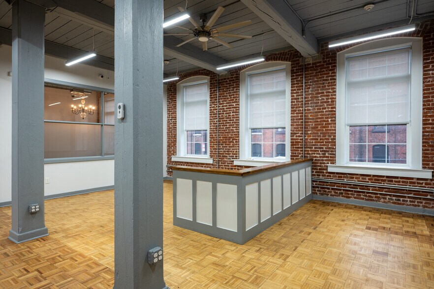 More Photos Of 137-145 W Berkley St, Philadelphia Warehouse For Lease