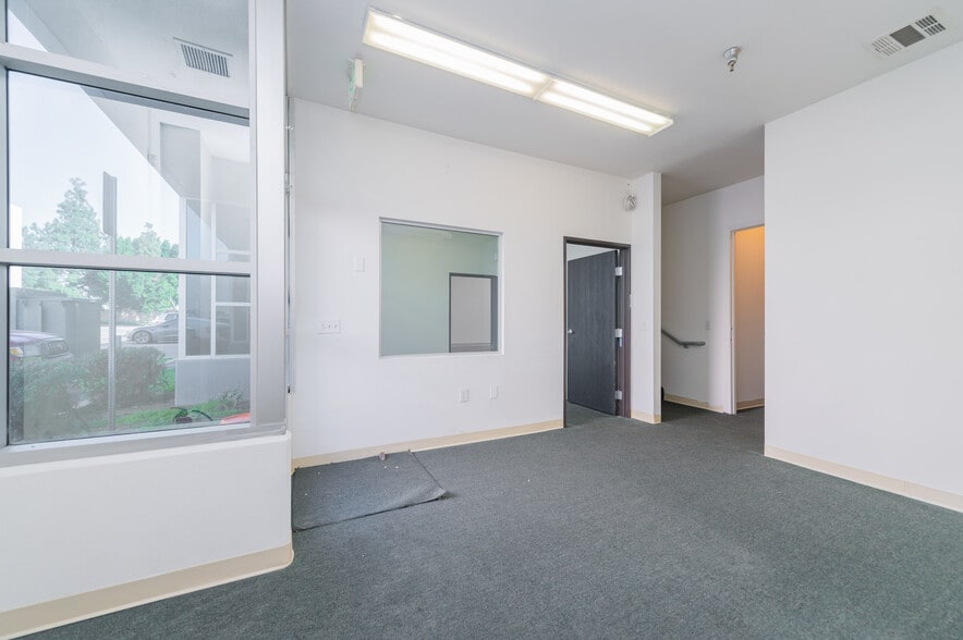 More Photos Of 12346 Valley Blvd, El Monte Warehouse For Sale