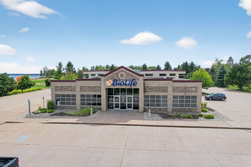 More Photos Of 175 Hawley St, Marquette Medical For Lease