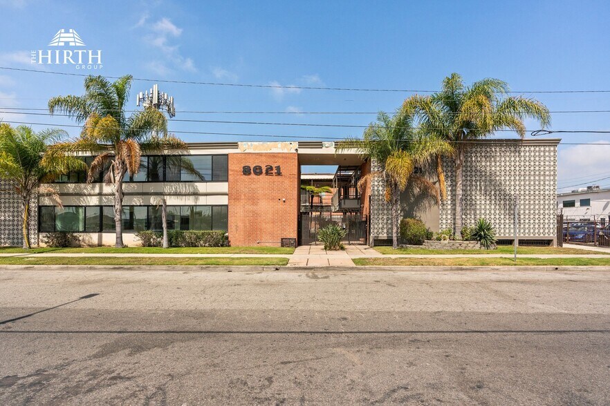 Primary Photo Of 8621 Bellanca Ave, Los Angeles Office For Lease