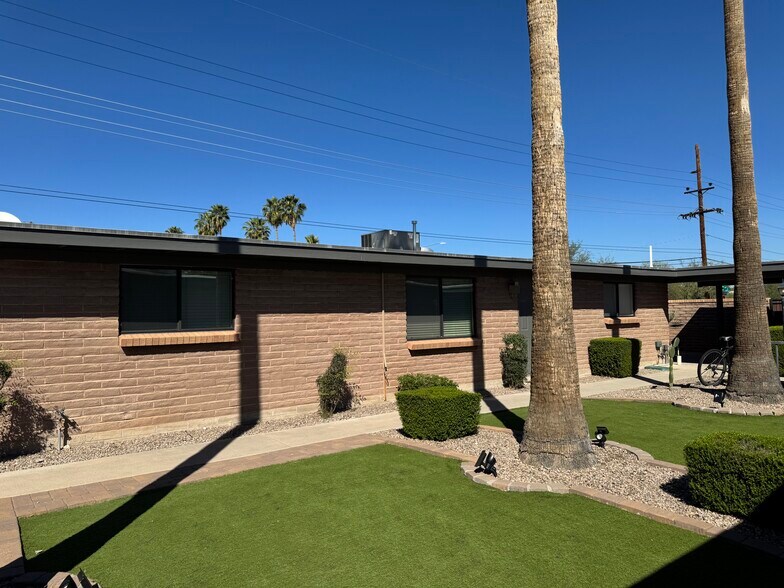 More Photos Of 1002 E Lester St, Tucson Apartments For Sale