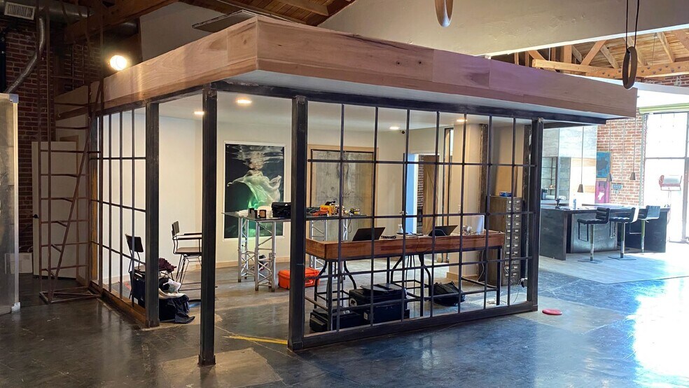 More Photos Of 1446 E Washington Blvd, Los Angeles Manufacturing For Sale