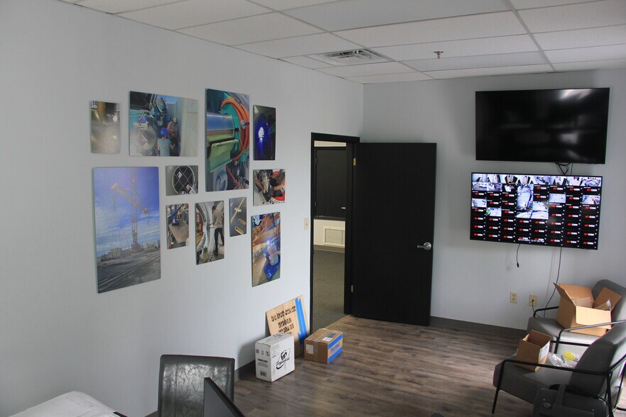 More Photos Of 5890 I 10 Industrial Pkwy W, Theodore Manufacturing For Sale