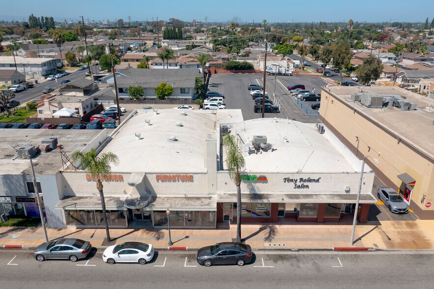 More Photos Of 17041-17047 Bellflower Blvd, Bellflower Storefront Retail Residential For Sale