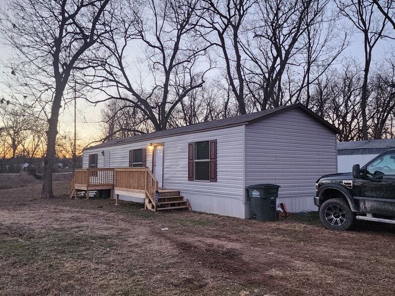More Photos Of 37 S Acres W, Bristow Manufactured Housing Mobile Home Park For Sale