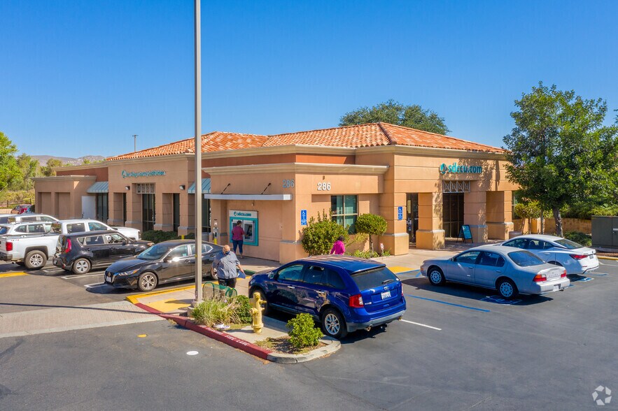 More Photos Of 214-294 Town Center Pky, Santee Unknown For Lease