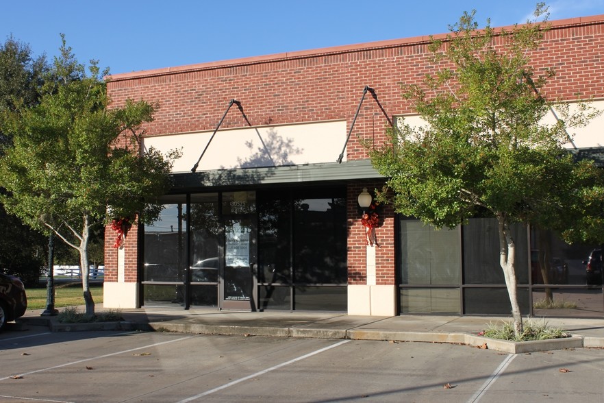 Primary Photo Of 30525 1st St, Fulshear General Retail For Lease