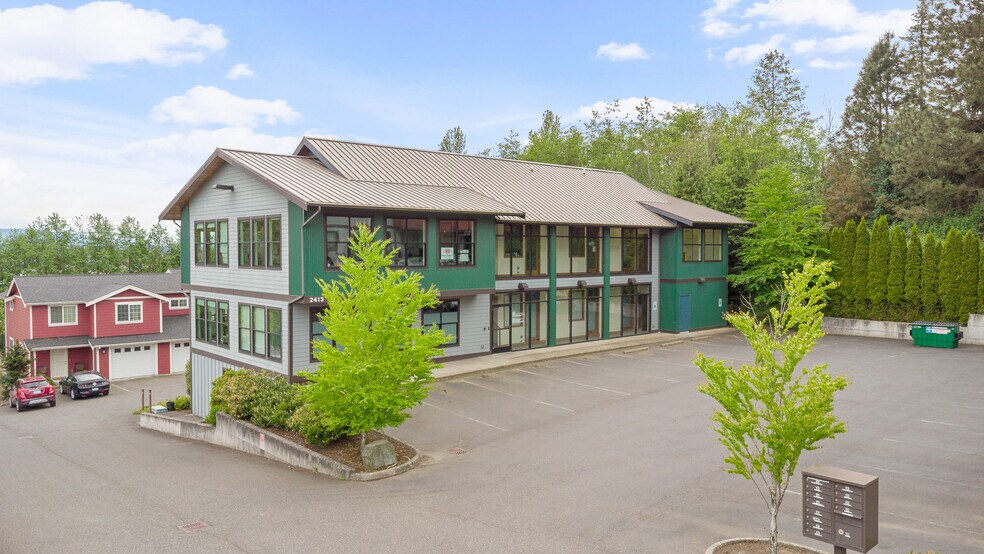 More Photos Of 2413 Main St, Ferndale Office For Lease