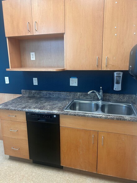 More Photos Of 1501 S Yale St, Flagstaff Medical For Lease