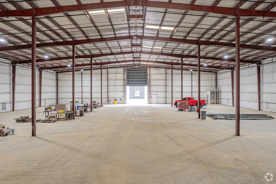 More Photos Of 1001 Bridge St, Fuquay-Varina Unknown For Lease