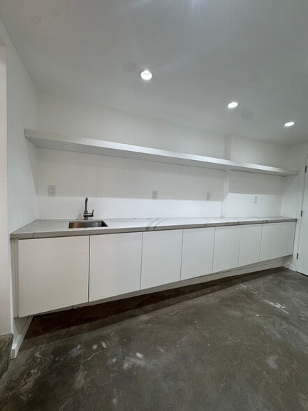 More Photos Of 135 S Park Ave, San Francisco Office For Lease