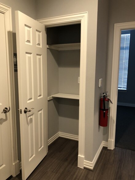 More Photos Of 8668 John Hickman Pky, Frisco Medical For Lease