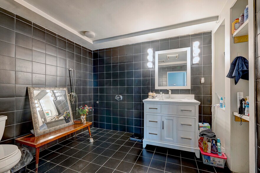 More Photos Of 43 Central Ave, Orange Service Station For Sale