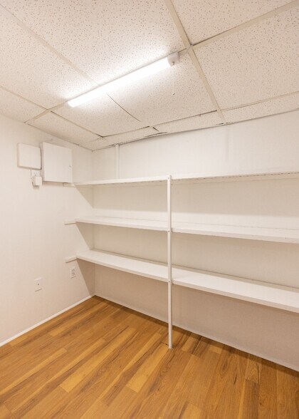 More Photos Of 4824 Pontchartrain Dr, Slidell Light Manufacturing For Sale