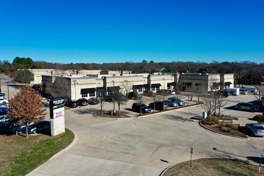 More Photos Of 2364 North Highway 287, Mansfield Office For Lease