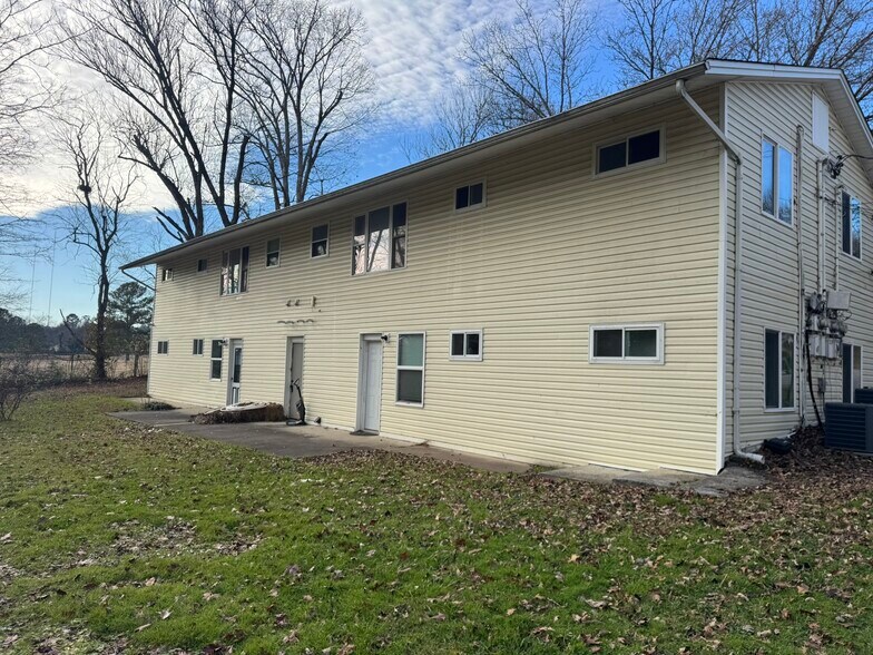 More Photos Of 3300-3374 Valley View Dr, Knoxville Apartments For Sale