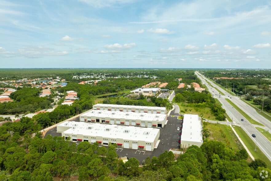 More Photos Of 7040 SE Federal Hwy, Hobe Sound Warehouse For Sale