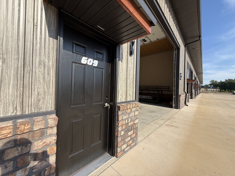 More Photos Of 144 McCrary Rd, Mooresville Industrial For Sale