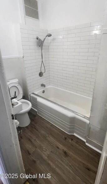 More Photos Of 24 2nd Ave, Troy Apartments For Sale