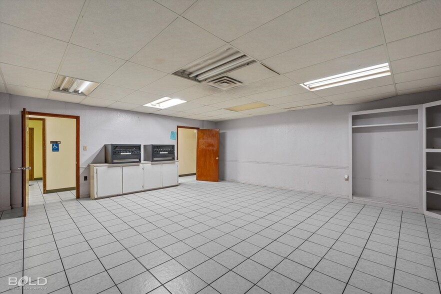 More Photos Of 4140 Hollywood Ave, Shreveport Healthcare For Sale